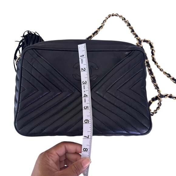 Vintage Chanel Womens Black Lambskin Leather Tassel Camera Chain Shoulder Bag - Picture 6 of 9